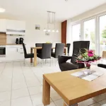 6 Person In Appartement *