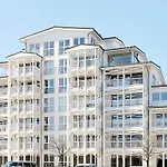 6 Person In Appartement Großenbrode