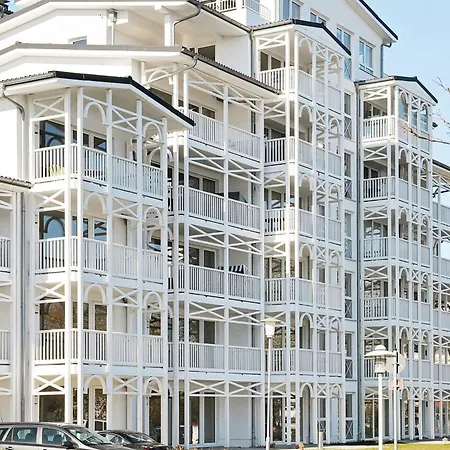 Two-bedroom In 6