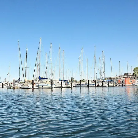 6 Person In Lägenhet *