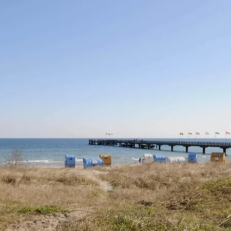 Апартаменты 6 Person In