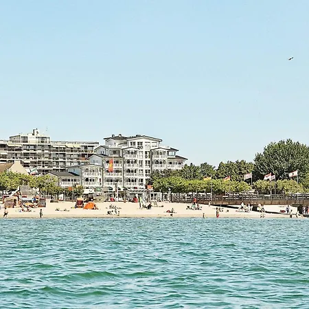 6 Person In Großenbrode